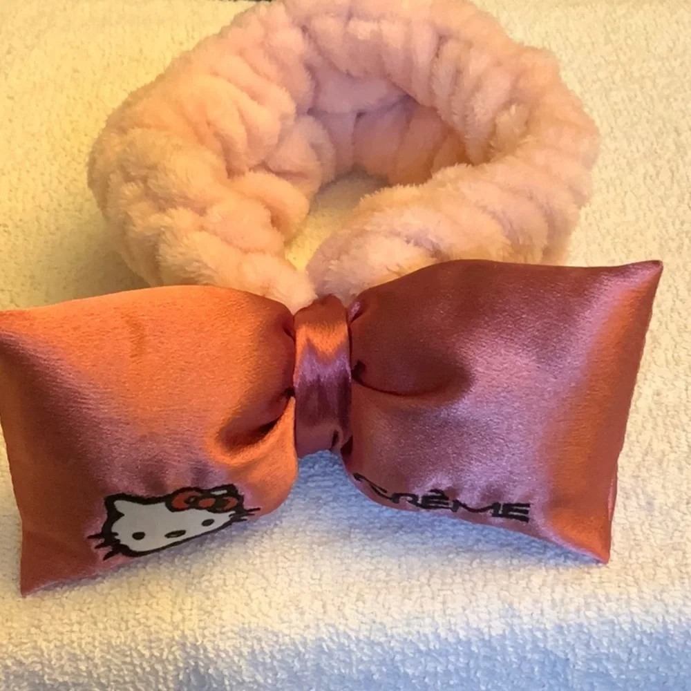 3/$30 - NIB Hello Kitty coral pink satin plush hair band